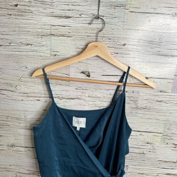 J.O.A. Blue midi wrap dress size small NWT - Picture 5 of 10